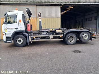 Камион R51857-PORTEUR POLYBENNE VOLVO FM 370-ANNÉE 2010-BRAS GUIMA PALFINGER-502085 KM: снимка 2 Камион R51857-PORTEUR POLYBENNE VOLVO FM 370-ANNÉE 2010-BRAS GUIMA PALFINGER-502085 KM: снимка 2