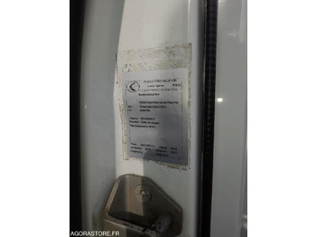 Камион Renault Poids Lourds Type D12 / 387919 Kms / 2017 / EP-912-ML: снимка 2