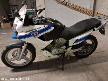 Мотоциклет HONDA