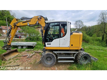 Багер LIEBHERR A 912