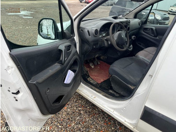 Малък ван PEUGEOT PARTNER: снимка 4 Малък ван PEUGEOT PARTNER: снимка 4