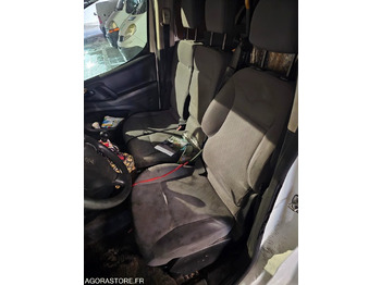 Малък ван Peugeot Partner - 2014 - 61762kms - DK 345 FR: снимка 5 Малък ван Peugeot Partner - 2014 - 61762kms - DK 345 FR: снимка 5