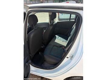 Хечбек Renault CLIO: снимка 3