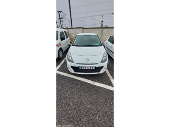 Лек автомобил RENAULT