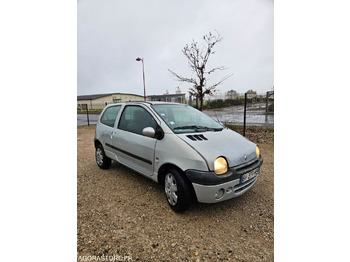 Лек автомобил RENAULT