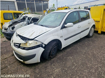 Лек автомобил RENAULT