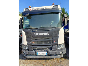 Влекач SCANIA G 410
