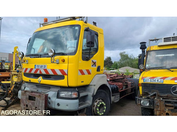 Камион RENAULT Kerax