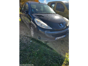 Лек автомобил PEUGEOT