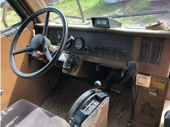 Кариерен самосвал CATERPILLAR