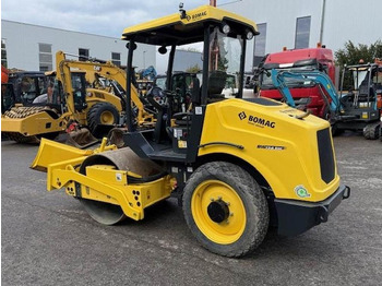 Компактор Bomag 124 DH-5: снимка 4