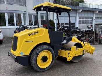 Компактор Bomag 124 DH-5: снимка 3