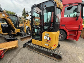 Мини багер CATERPILLAR 302
