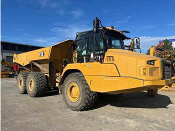 Съчленен самосвал CATERPILLAR 730