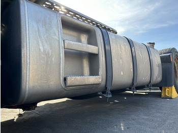 Резервоар за гориво за Камион DAF 765 liters 620x675x2112 with step, complete set: снимка 4