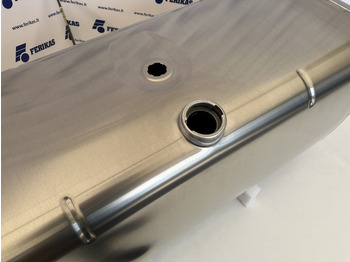 Нови Резервоар за гориво за Камион Mercedes-Benz New aluminum fuel tank 630L: снимка 4 Нови Резервоар за гориво за Камион Mercedes-Benz New aluminum fuel tank 630L: снимка 4