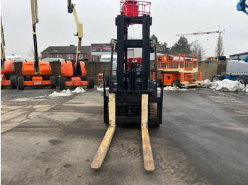 Електрокар Doosan B50X5 5T 6m Triplex non-marking (1840): снимка 4 Електрокар Doosan B50X5 5T 6m Triplex non-marking (1840): снимка 4