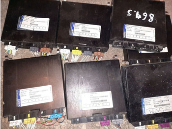 Блок за управление Voith ECU-E300 D2.3.0.0-00018011: снимка 3 Блок за управление Voith ECU-E300 D2.3.0.0-00018011: снимка 3