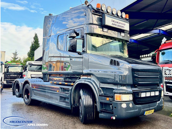 Влекач SCANIA T