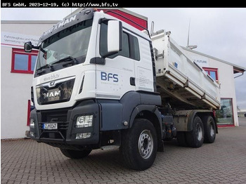 Самосвал камион MAN TGS 26.500