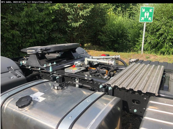 Влекач MAN TGX (TG3) 18.510 4x4H BLS Hydraulik, normalhoch: снимка 4