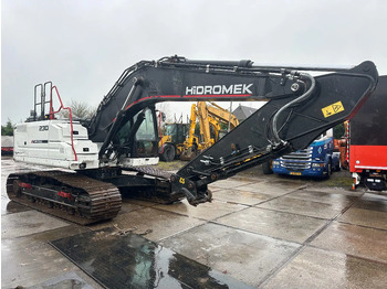 Лизинг на Hidromek HMK 230LC-4 CE, 700 MM PADS, CV, PIPED AUX PIPING,QH, AUTO LUBE, AC REVERSE CAMERA Hidromek HMK 230LC-4 CE, 700 MM PADS, CV, PIPED AUX PIPING,QH, AUTO LUBE, AC REVERSE CAMERA: снимка 2