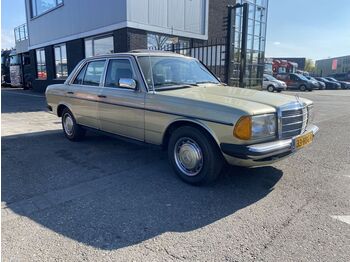 Лек автомобил Mercedes-Benz 200-SERIE 240 D - AUTOMAAT - SCHUIFDAK - TREKHAA: снимка 1