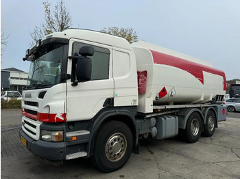 Камион цистерна SCANIA P 400