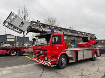 Пожарна кола SCANIA P82
