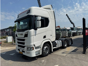 Влекач SCANIA R 580
