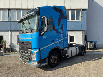 Влекач VOLVO FH 460