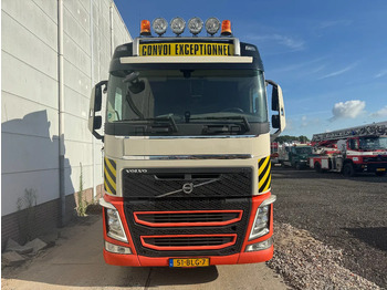 Лизинг на Volvo FH 13.540 8X4, 150 TON, INTARDER, 566862 KM Volvo FH 13.540 8X4, 150 TON, INTARDER, 566862 KM: снимка 2