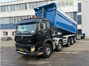 Самосвал камион VOLVO FMX 500