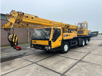 Автокран XCMG QY20B.5 6X6 FULL STEEL: снимка 2