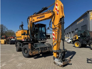 Колесен багер Hyundai HW 210: снимка 4