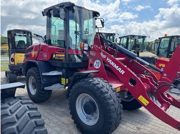 Колесен товарач YANMAR