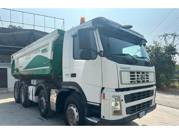 Самосвал камион VOLVO FM12