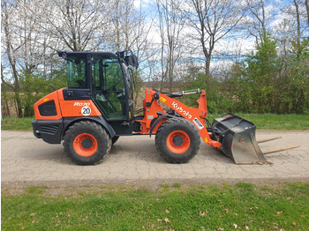 Колесен товарач KUBOTA R 070: снимка 2