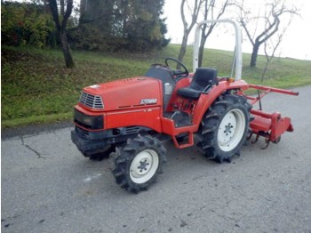 Трактор Kubota Saturn X20: снимка 1