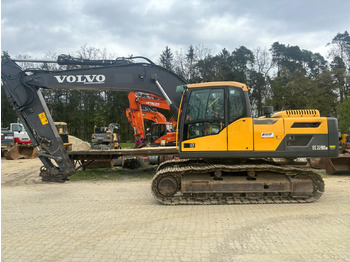 Верижен багер VOLVO EC220D