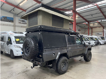 Лек автомобил TOYOTA Land Cruiser