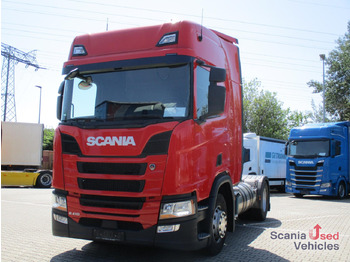 Влекач SCANIA R 410