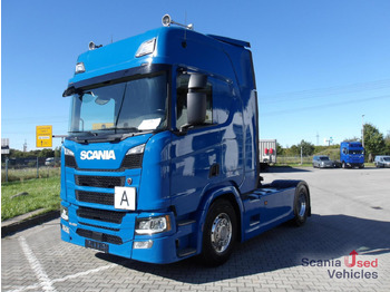 Влекач SCANIA R 450