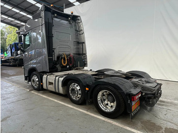 Влекач Volvo FH 13.460 Globetrotter / 6x2 / VEB / 469612 km / EURO 6 /PTO: снимка 3
