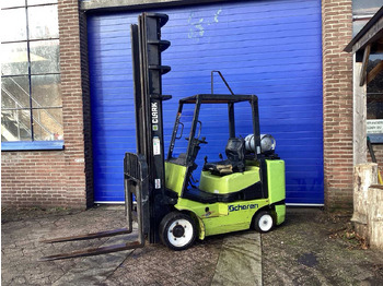Мотокар 1999 CLARK CGC30 FORKLIFT 7300 MM: снимка 4 Мотокар 1999 CLARK CGC30 FORKLIFT 7300 MM: снимка 4