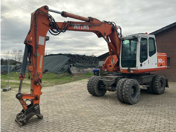 Колесен багер ATLAS