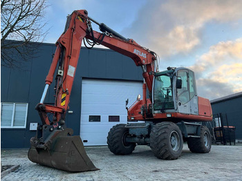 Колесен багер ATLAS