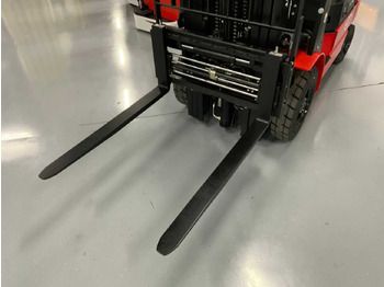 Мотокар EP - EFL 252 X - FORK POSITIONER, SIDESHIFT, TRIPLEX, FORKLIFT 2025: снимка 2 Мотокар EP - EFL 252 X - FORK POSITIONER, SIDESHIFT, TRIPLEX, FORKLIFT 2025: снимка 2