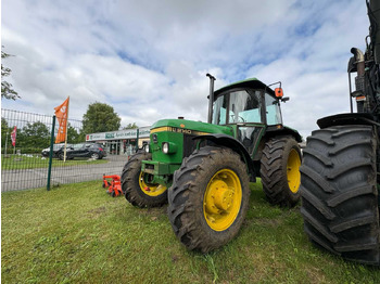 Трактор JOHN DEERE 2140