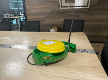 Челен товарач за трактор JOHN DEERE